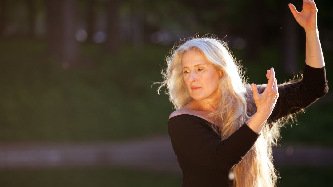 Margie Gillis dancing in motion